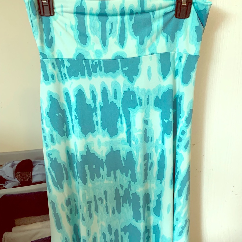 Turquoise and blue Lularoe Azure skirt